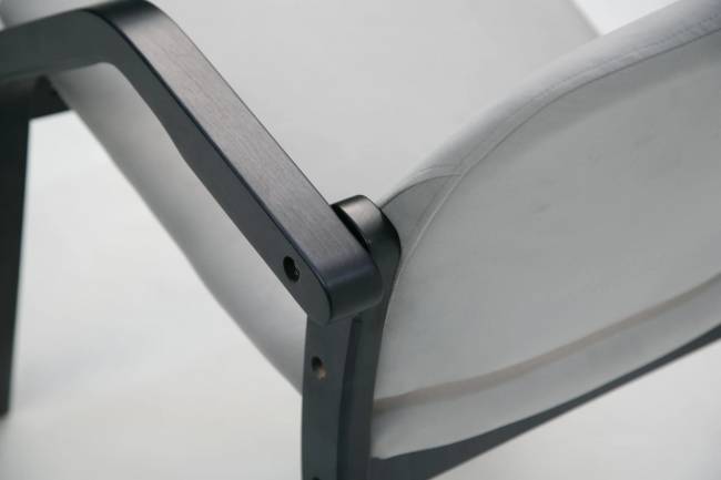 Стул-кресло Джуно 2.0 чёрное дерево/серый Стул-кресло Джуно 2.0 чёрное дерево/серый