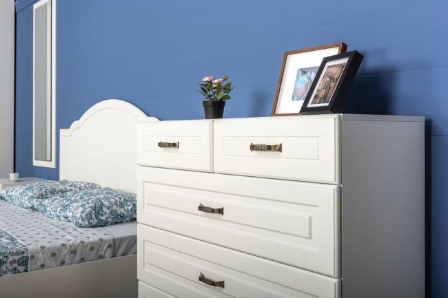 Кровать Ливерпуль 1600 с основанием цвет ясень ваниль/белый