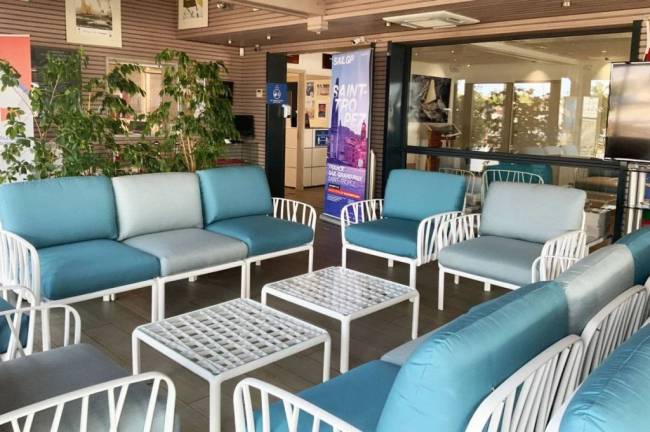 Модуль правый/левый пластиковый с подушками Komodo Elemento Terminale DS/SX белый, синий 745х780х900 мм