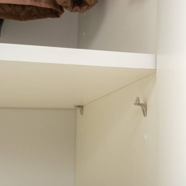 Шкаф для одежды и шкаф-пенал Октава цвет белый шагрень/дуб крафт золотой/зеркало