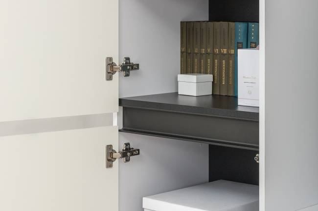 Два пенала с ящиком с двумя полочками и ТВ-тумбой Сидней цвет белый/чёрный/МДФ белый глянец