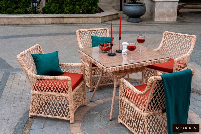 MOKKA ВИЛЛА РОСА / VILLA ROSA стол обеденный квадратный