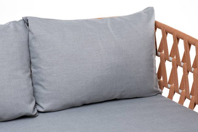 "Диего" диван 2-местный плетеный из роупа, каркас алюминий светло-серый (RAL7035) муар, роуп оранжевый меланж круглый, ткань светло-серая "Диего" диван 2-местный плетеный из роупа, каркас алюминий светло-серый (RAL7035) муар, роуп оранжевый меланж круглый, ткань светло-серая