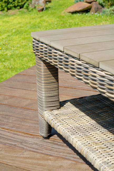 Кофейный столик из искусственного ротанга "Венеция", коричневый