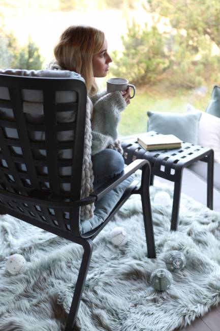 Табурет пластиковый Poggio антрацит 490х415х440 мм Табурет пластиковый Poggio антрацит 490х415х440 мм