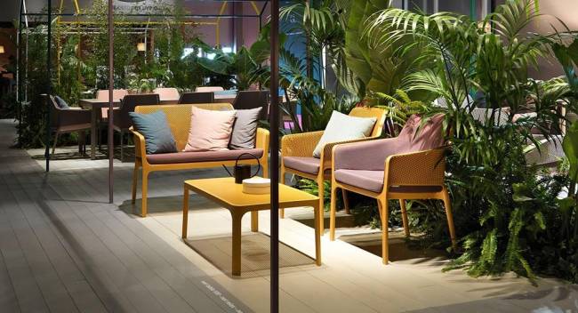 Диван пластиковый Net Bench горчичный 1160х700х860 мм Диван пластиковый Net Bench горчичный 1160х700х860 мм