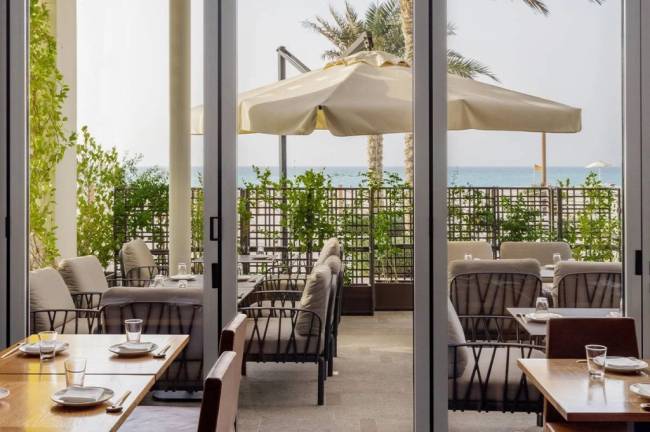 Кресло пластиковое с подушками Komodo Poltrona антрацит, серый 790х780х880 мм