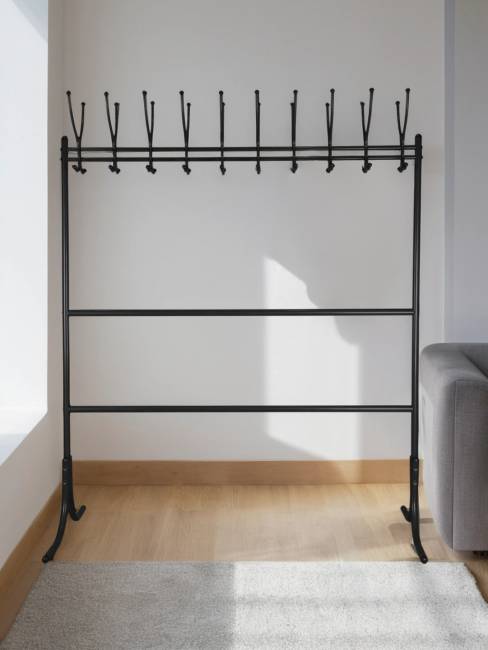 Вешалка напольная М 12 чёрный