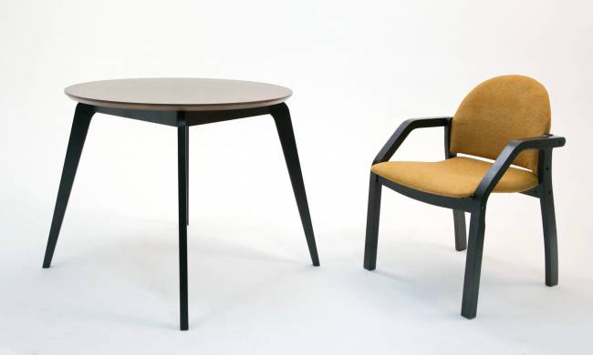 Стул-кресло Джуно 2.0 чёрный/карри